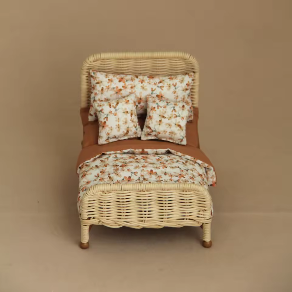 Moenga Iti Set (Small bed set)