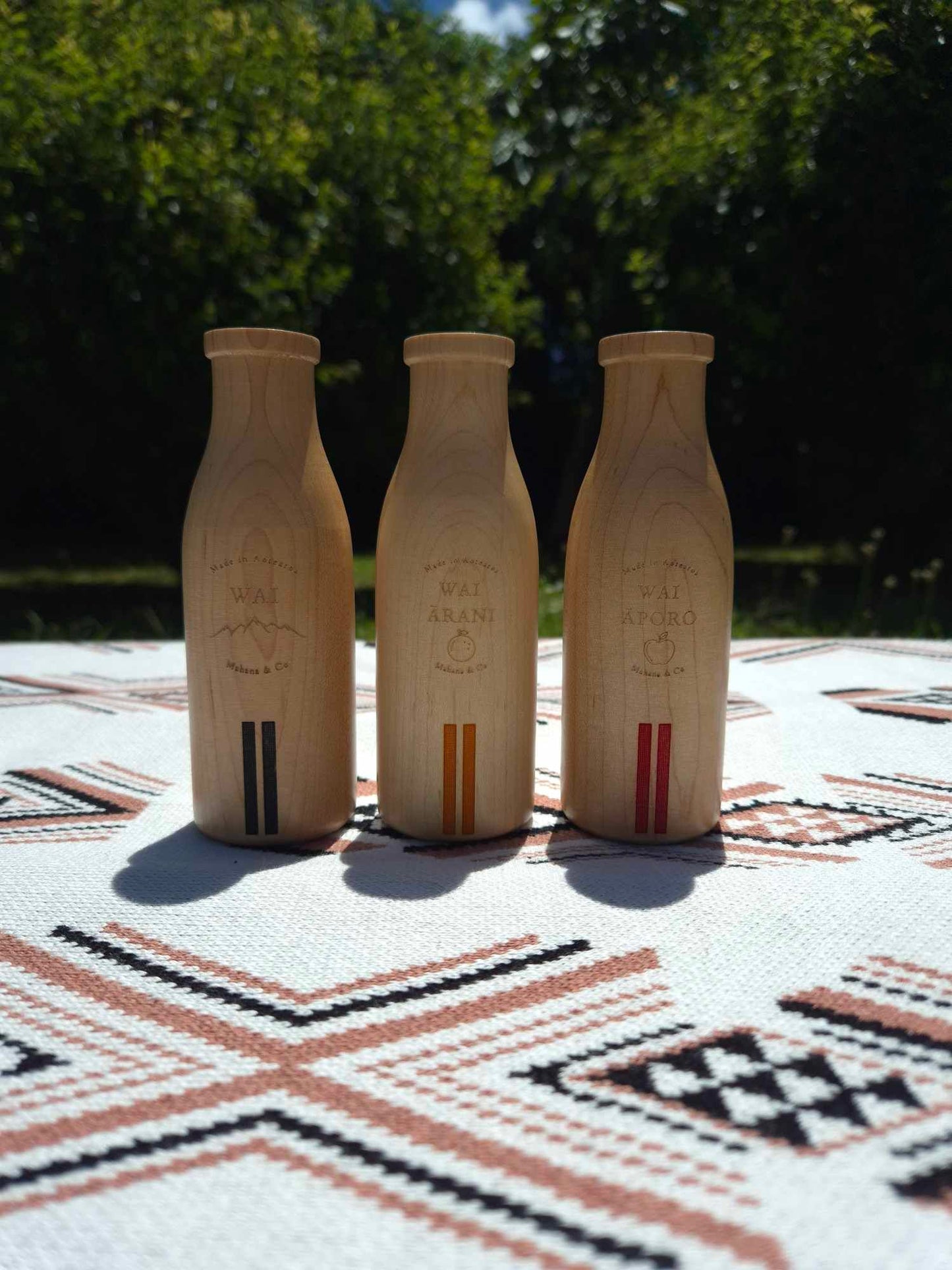 Te Reo Māori drink bottles SECONDS