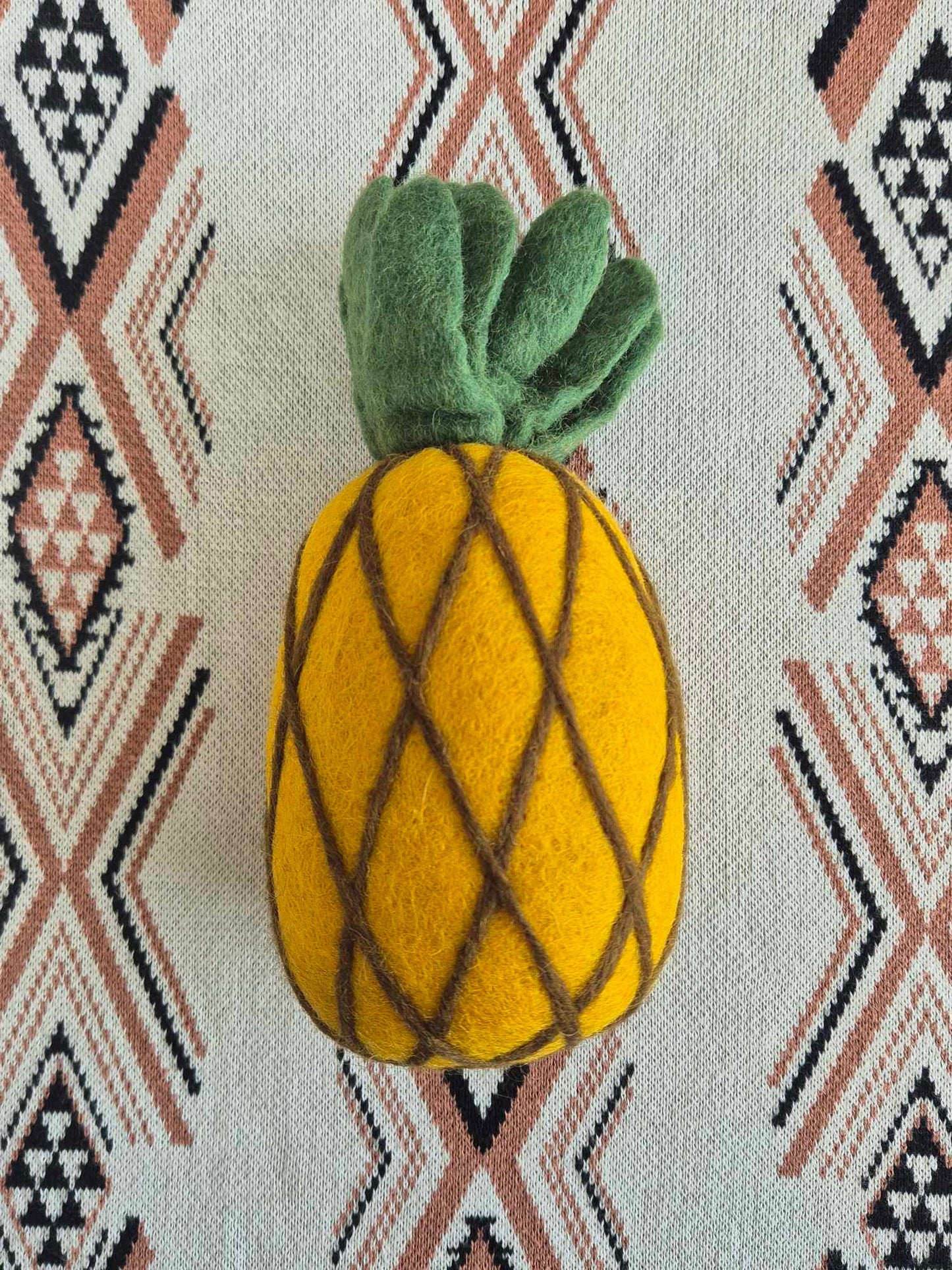 Pineapple (Large)