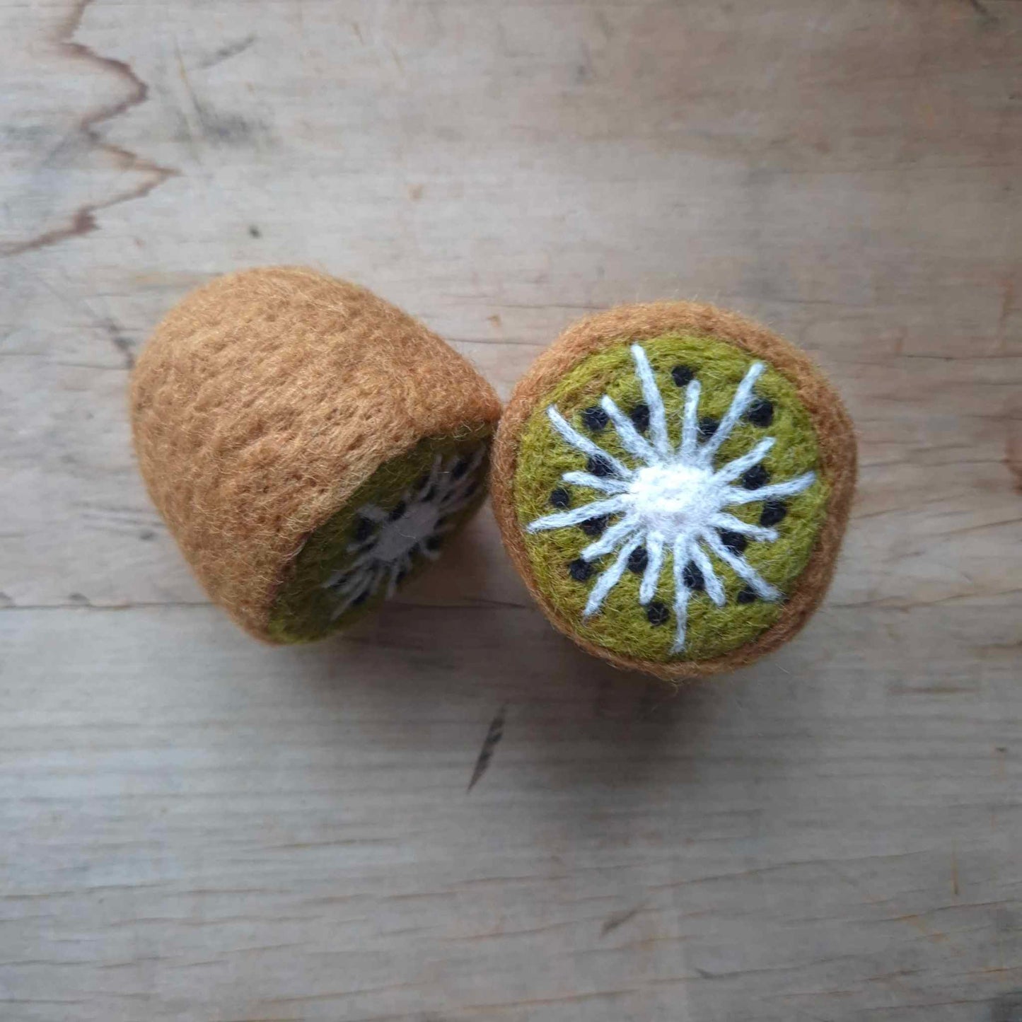 Kiwifruit Half