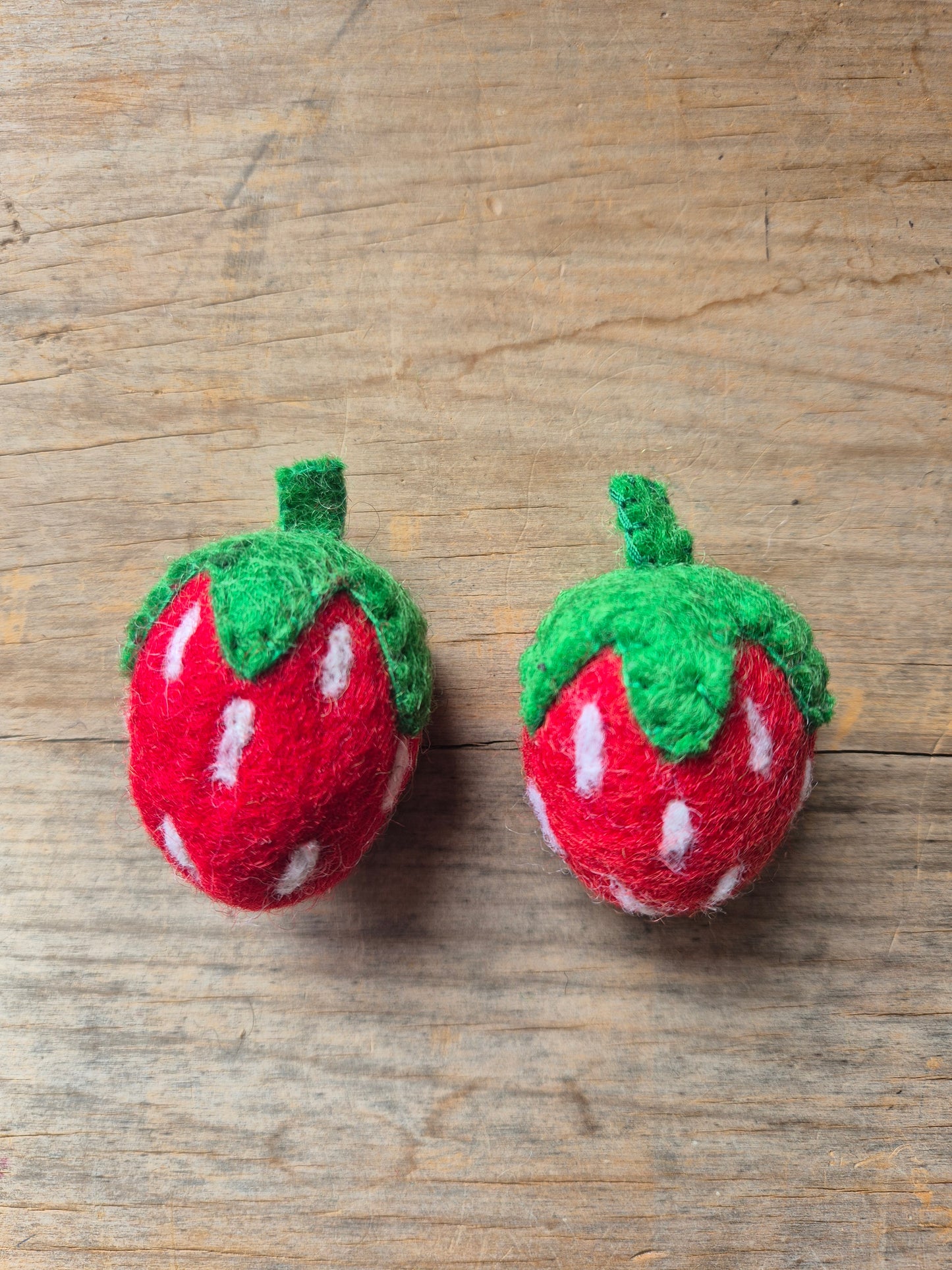 2pc Felt Strawberries Set