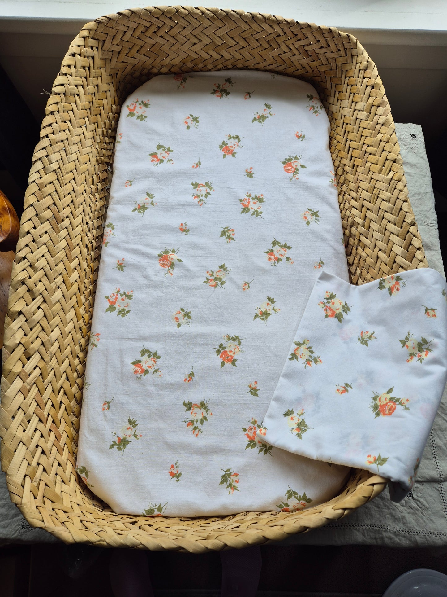 Vintage Bassinet Sheet Sets